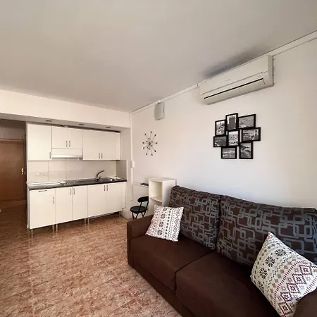 Apartment Estudio Con Tres Piscinas Comunitarias Y Pista De Tenis Roses