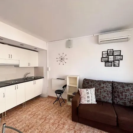 Apartment Estudio Con Tres Piscinas Comunitarias Y Pista De Tenis Roses